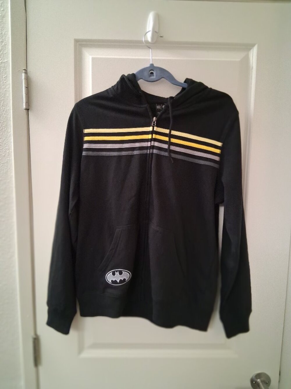 Batman Black Zip Up Hoodie With Grey Yellow Stripes SZ L